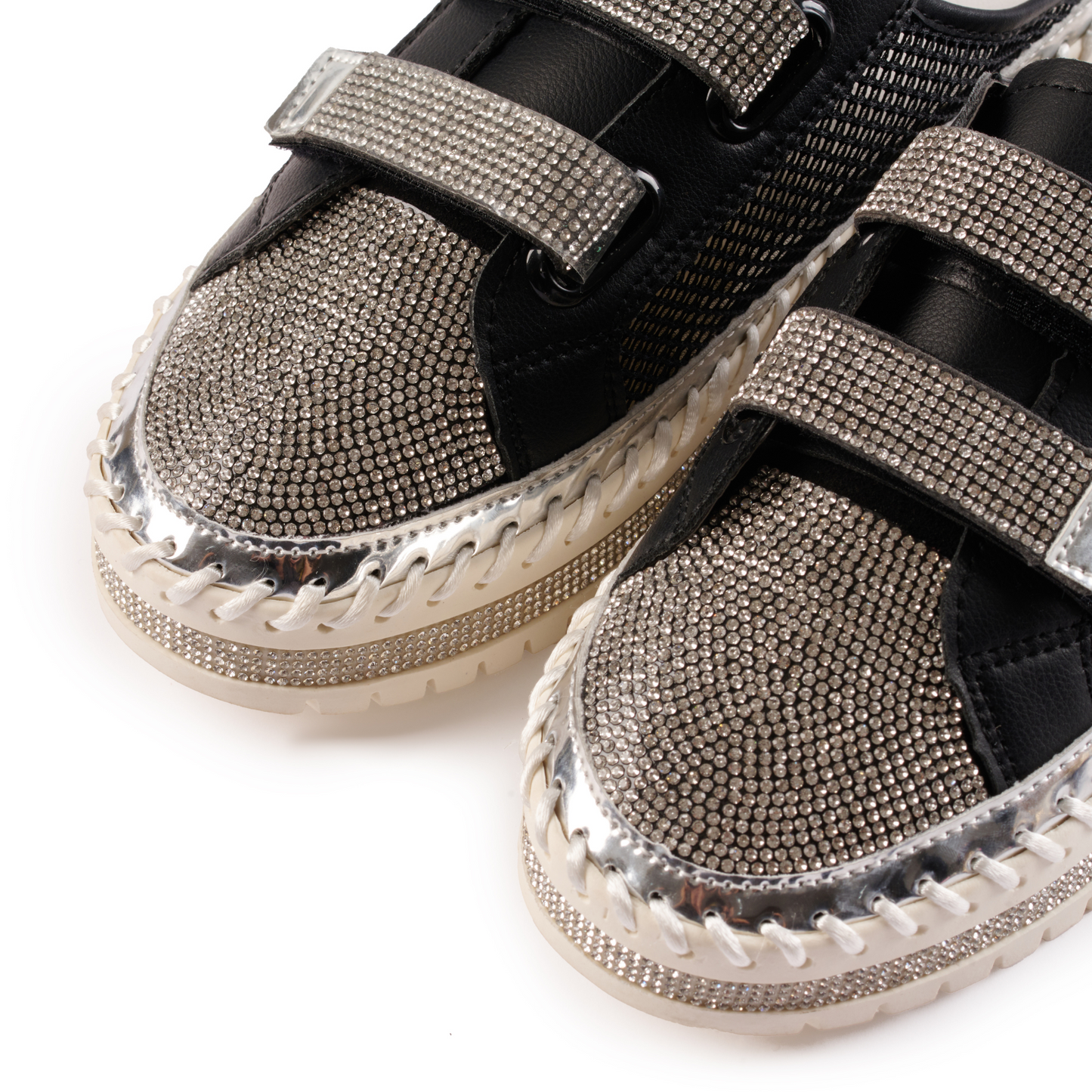 Soft Shine Comfort Kicks